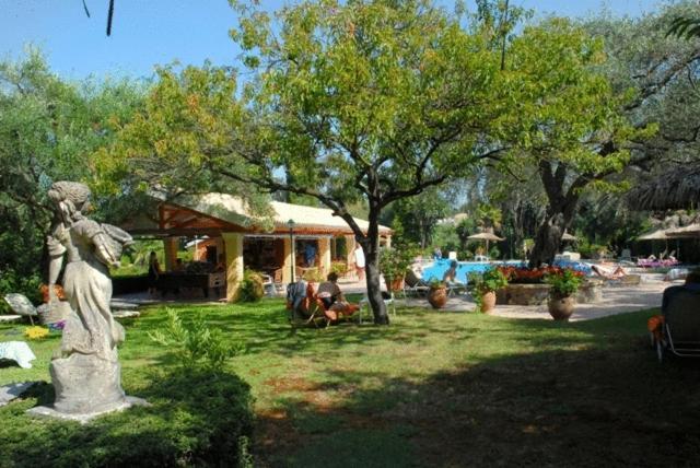 גאוביה Spiti Prifti Apartments מראה חיצוני תמונה