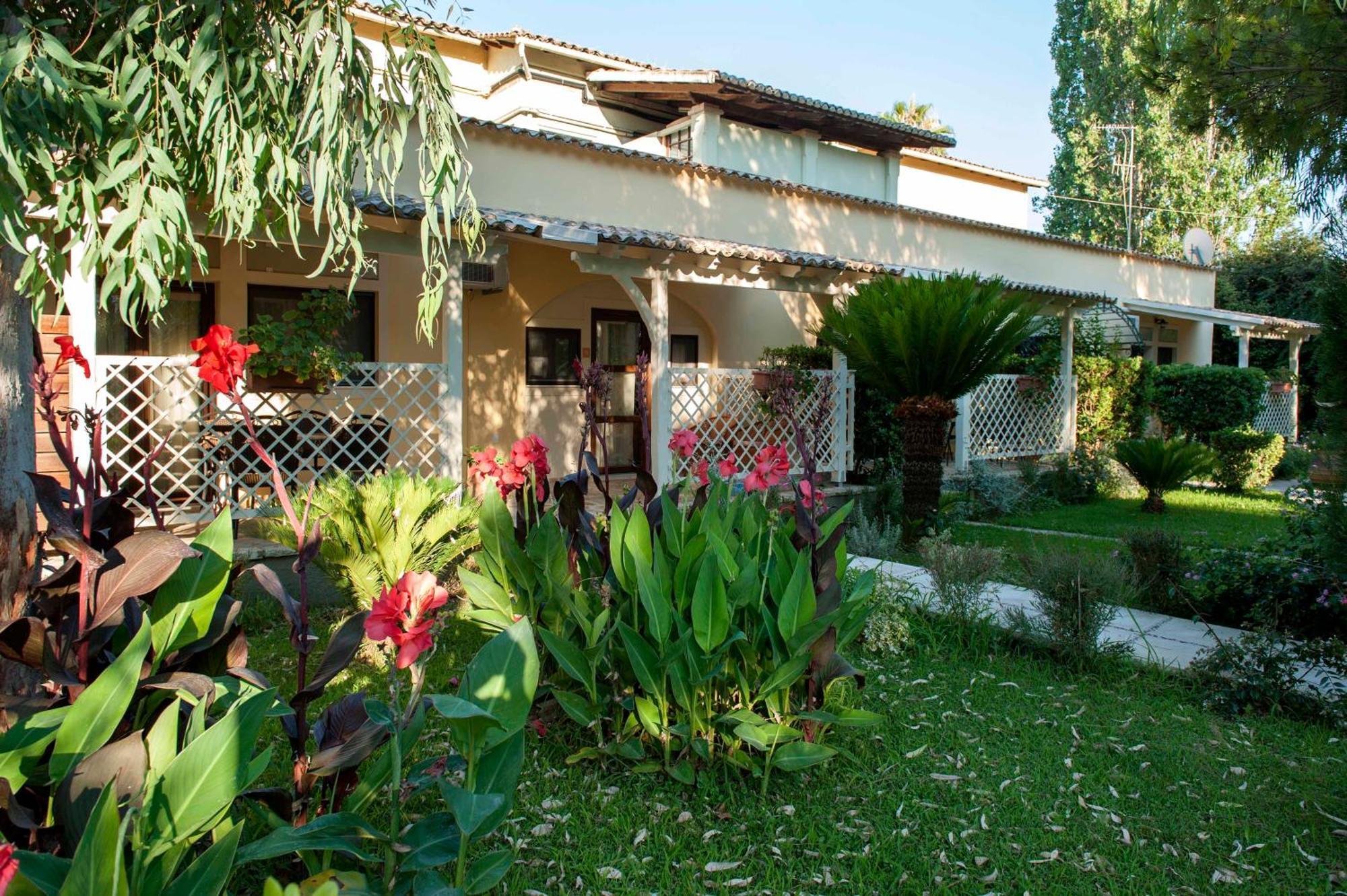 גאוביה Spiti Prifti Apartments מראה חיצוני תמונה