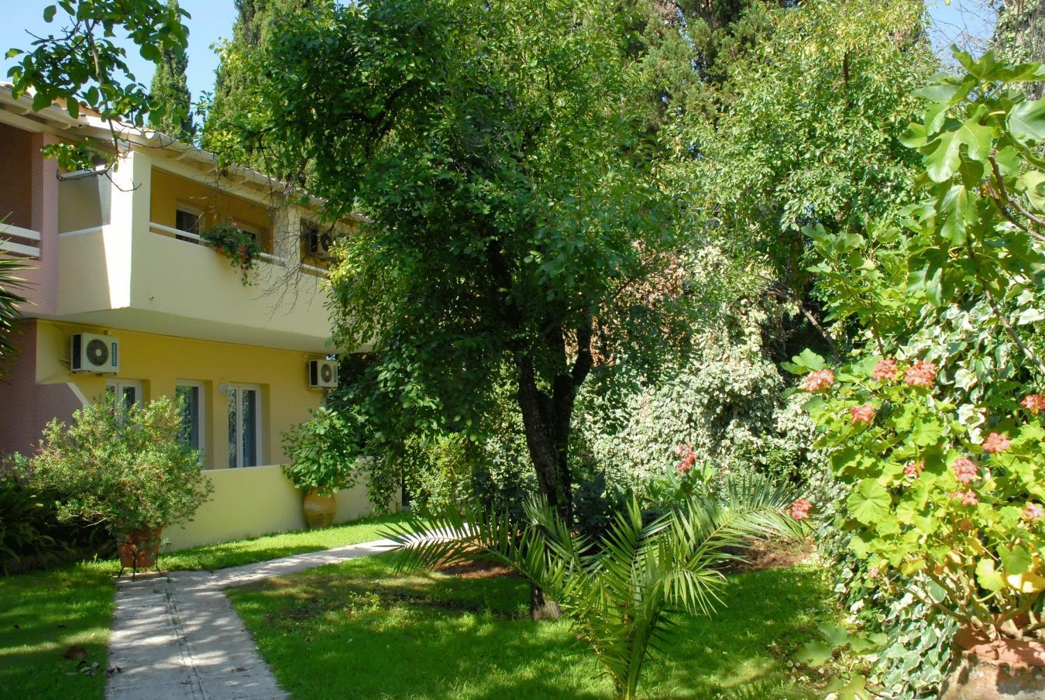 גאוביה Spiti Prifti Apartments מראה חיצוני תמונה